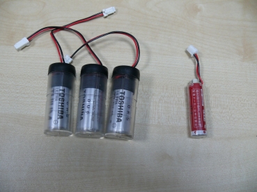 Batteriesatz Pufferbatterien komplett für Yaskawa Roboter mit YRC1000-Steuerung